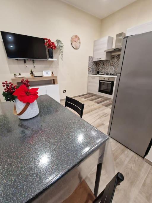 La Dimora Etnea Apartment Catania Bagian luar foto